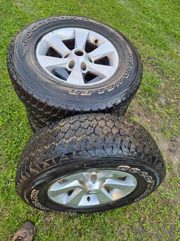 Hlinkové disky Nissan Terrano II 6x139,7 R17 - 2