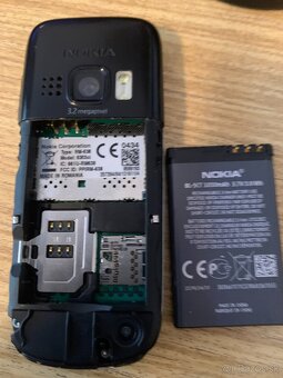 Predám MT NOKIA6303classic v zachovalom stave. - 2