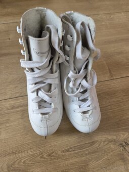 Predam detske dievcenske korcule - 2