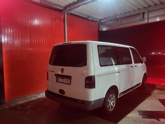 Predam vw transporter t5 9miestne - 2