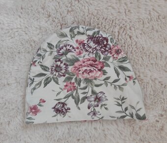 Klobúky a čiapky detské rôzne a capačky - 2