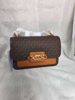 Hnedá kabelka zn. Michael Kors - 2