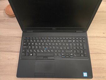 Dell Precision 3530 - 2