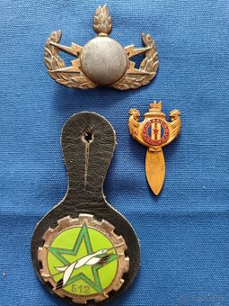 Vojnové odznaky - 2