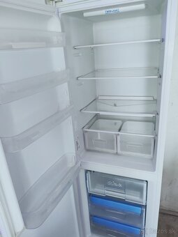 Predám chladničku Indesit 187cm - 2