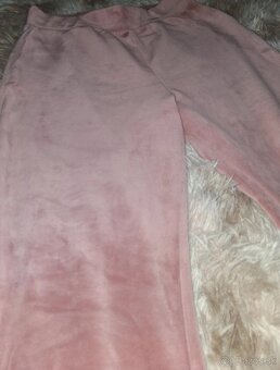 zvonove tepláky - 2