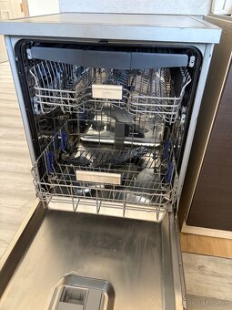 Umývačka riadu BEKO - 2