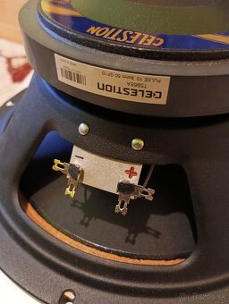Celestion 200Watt Pulse 10 8ohm Basgitarový reproduktor 65€ - 2