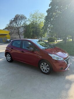 Predam Peugeot 208 1.0 benzin najazdene 40tisic km nová STK - 2