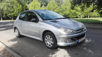 Peugeot 206 1.4 benzín - 2