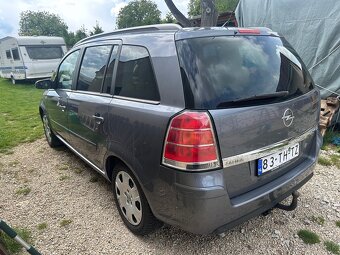 Opel zafira 7miestna/2006 - 2