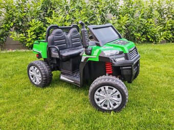 Detske elektricke auto 4x4. 4motory - 2