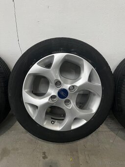Ford Fiesta eleķtrony R15 - 2