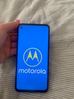 Motorola g8 power čierna - 2