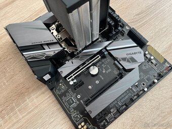 Intel Core i5 11400 ,16 GB RAM,GIGABYTE Z590 GAMING X - 2