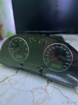 Budíky passat - 2