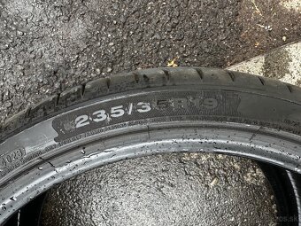 305/30zr19 - 2