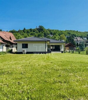 VEĽKOMETRÁŽNY RD V TRNOVOM, 180m2 úžitková plocha,... - 2