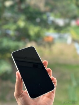 iPhone 11 64gb - 2