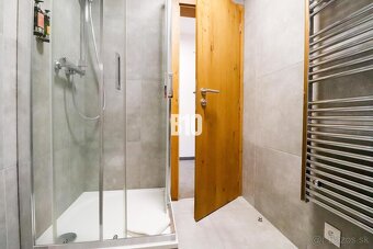 VKUSNE ZARIADENÝ apartmán v TOP lokalite v lyž. stredisku SN - 2