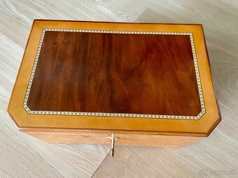 Humidor - 2