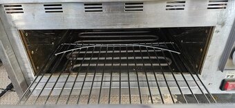 Pec na pizzu a bagety - 2