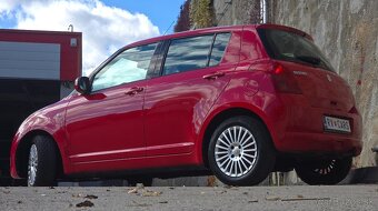 Suzuki Swift 1.3 68kw-kúpené na Slovensku-1.majiteľ101tis.km - 2
