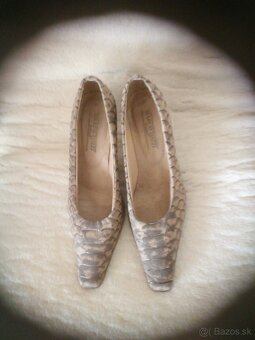 BÉŽOVÉ TALIANSKE LODIČKY - 2