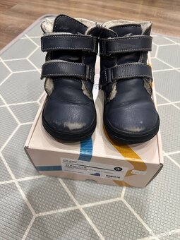 Zimne topanky - jonap B4 shark vlna 28 - 2