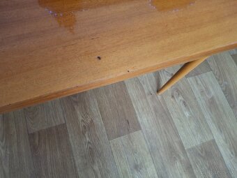 Konferenčný stolík - 2