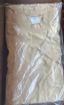 Vojenský nátelník - 2