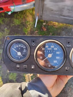 Tachometer škoda s otáčkomerom - 2