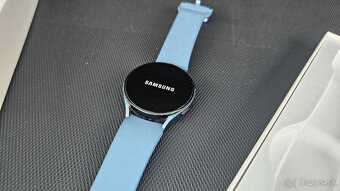Samsung Galaxy Watch 5 modré 44mm - 2