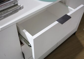 KOMODA 150 biela matná - 2