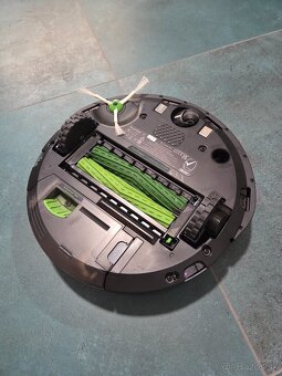 iRobot Roomba i7+ - 2