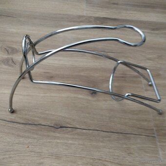 Stojan na fľašu - 2