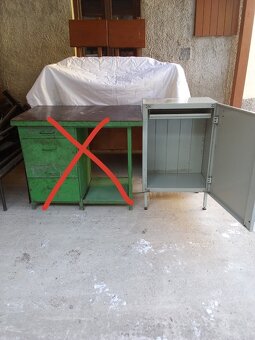 Ponk + plechová skrinka - 2