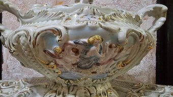 Porcelanova misa - 2