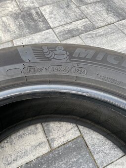 Michelin CrossClimate 2 SUV 235/55 R19 105 W XL Celoročné - 2