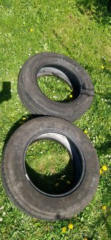 235/65 r17 - 2