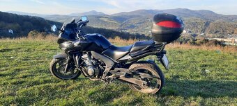 Honda CBF 600S - 2