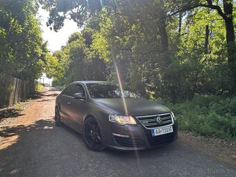 Volkswagen Passat R36 220kw 3.6 v6 fsi DSG - 2
