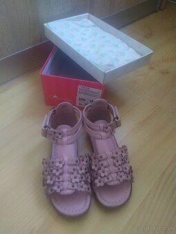 Sandale Cupcake veľ. 26 TOP STAV - 2