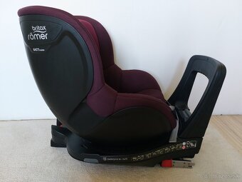 Predám autosedačku Britax Romer Swingfix M i-Size - 2