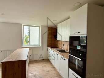 🏡 NA PREDAJ VEĽKOMETRÁŽNY 3-IZBOVÝ BYT – PRIEVIDZA - 2