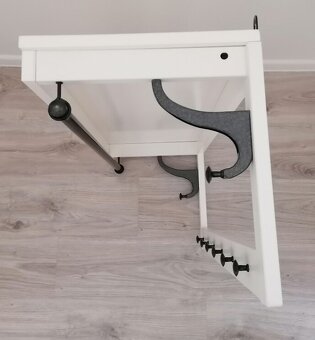 Vešiak Ikea Hemnes - 2
