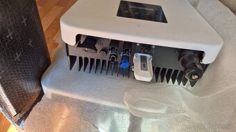 Menič SOLAX X1 3250w - 2