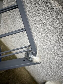 Vešiak na nohavice. Ikea - 2