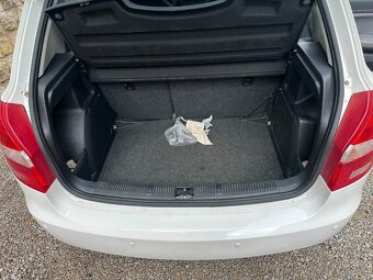 Rozpredam škoda fabia 2 1.2tsi 63kw 77kw - 2