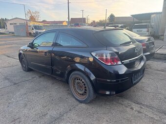 OPEL ASTRA GTC na náhradné diely ND - 2